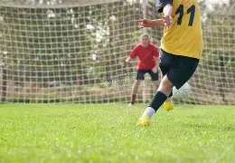 愤怒激情,尼斯球迷爆,发冲突,LeYu,Sports,乐鱼体育,乐鱼体育入口,乐鱼体育官网,乐鱼体育APP下载