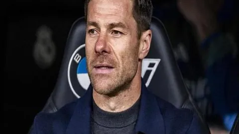 突发意外：蒋光太受伤离场，林良铭染红被罚全场